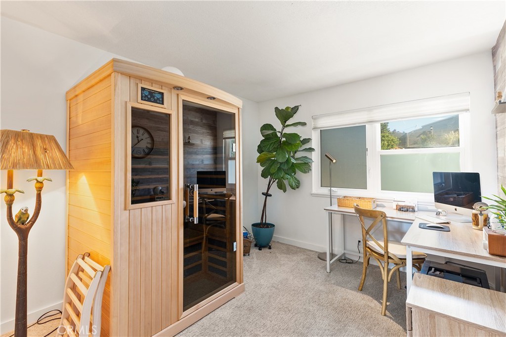 723 Avenida Presidio