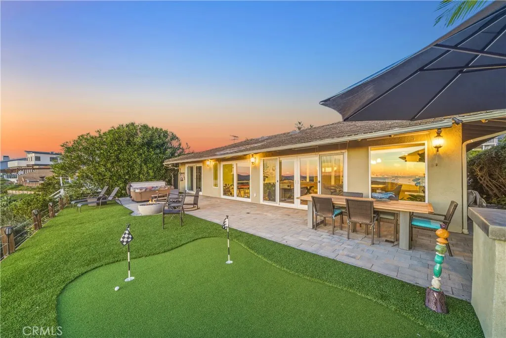 723 Avenida Presidio