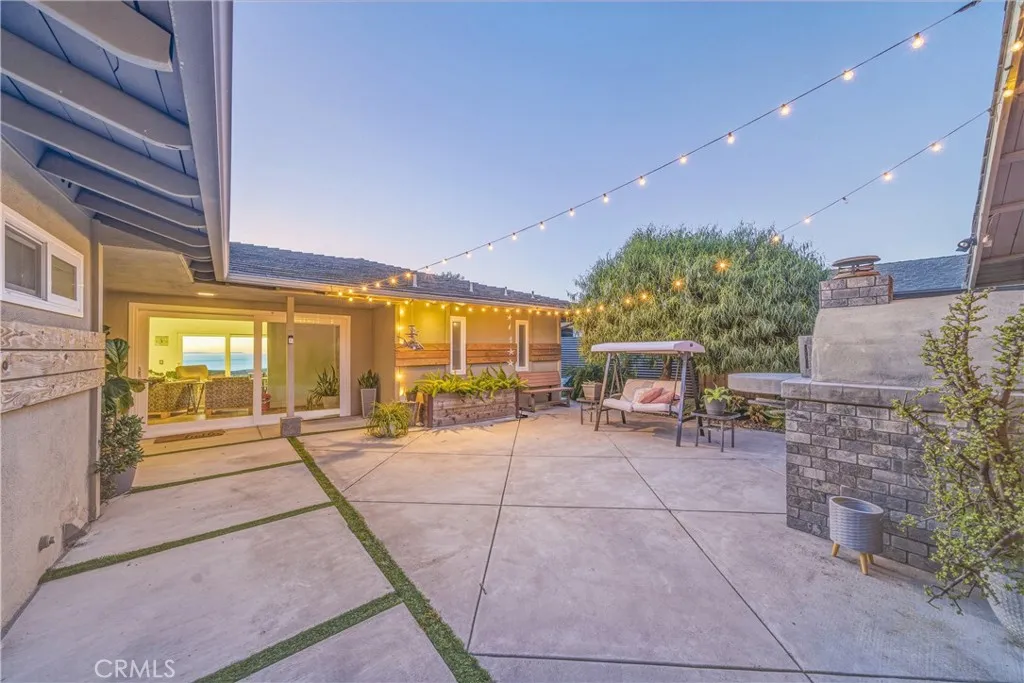 723 Avenida Presidio