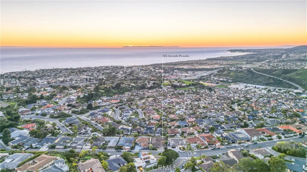 723 Avenida Presidio