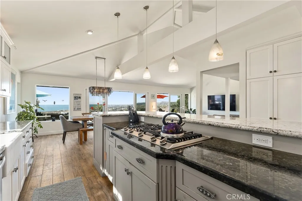 723 Avenida Presidio