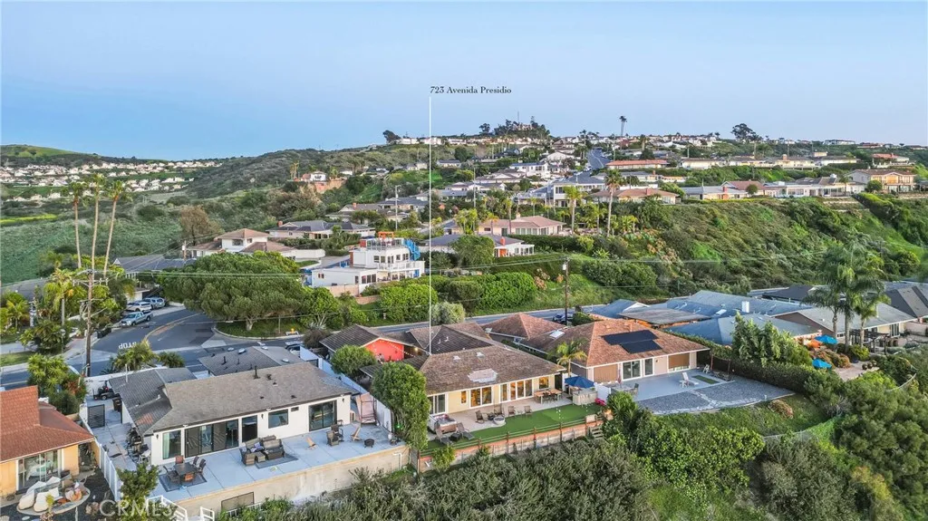 723 Avenida Presidio