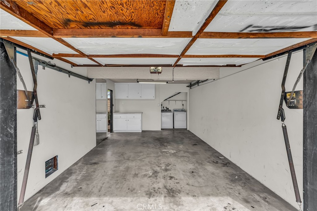 185 Costa Mesa Street B