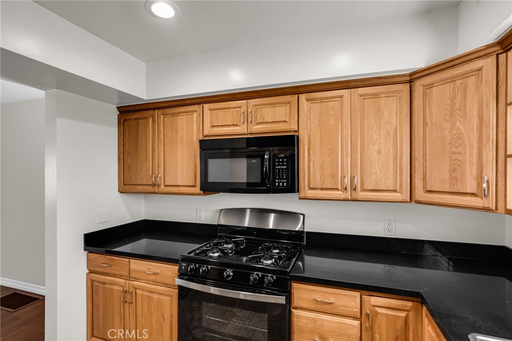 185 Costa Mesa Street B