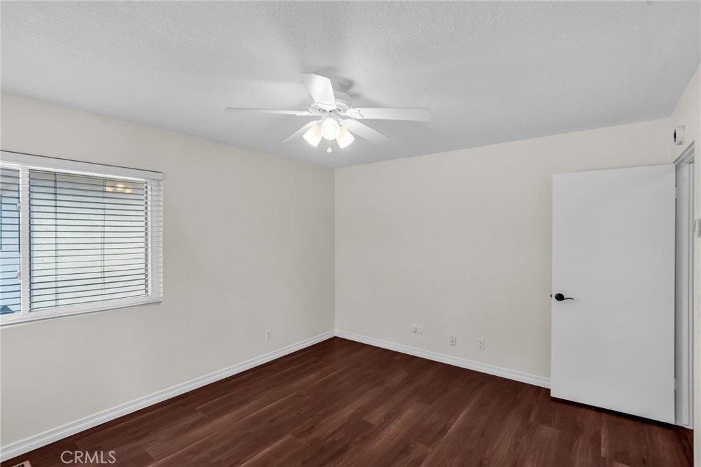 185 Costa Mesa Street B