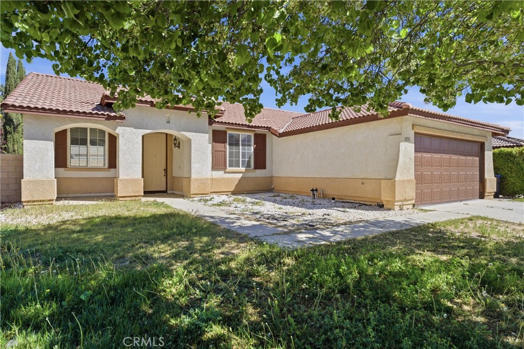 1555 Sutherland