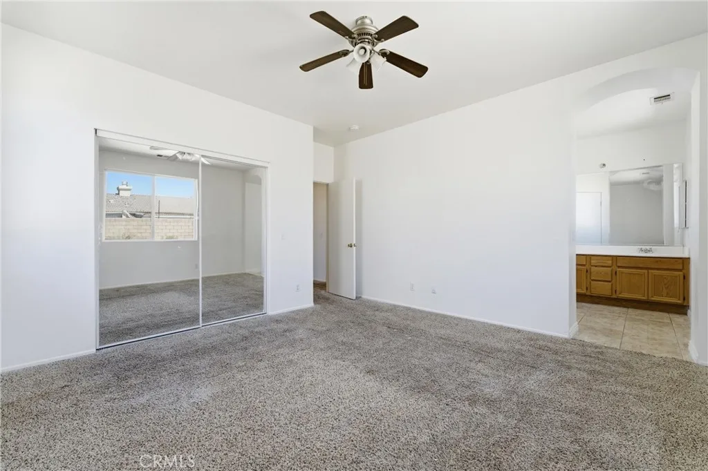 1555 Sutherland
