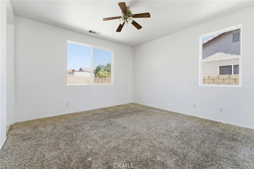 1555 Sutherland