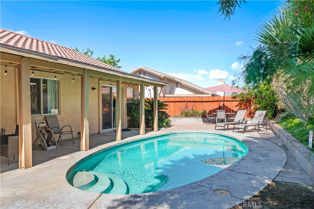 44370 Buttercup Lane