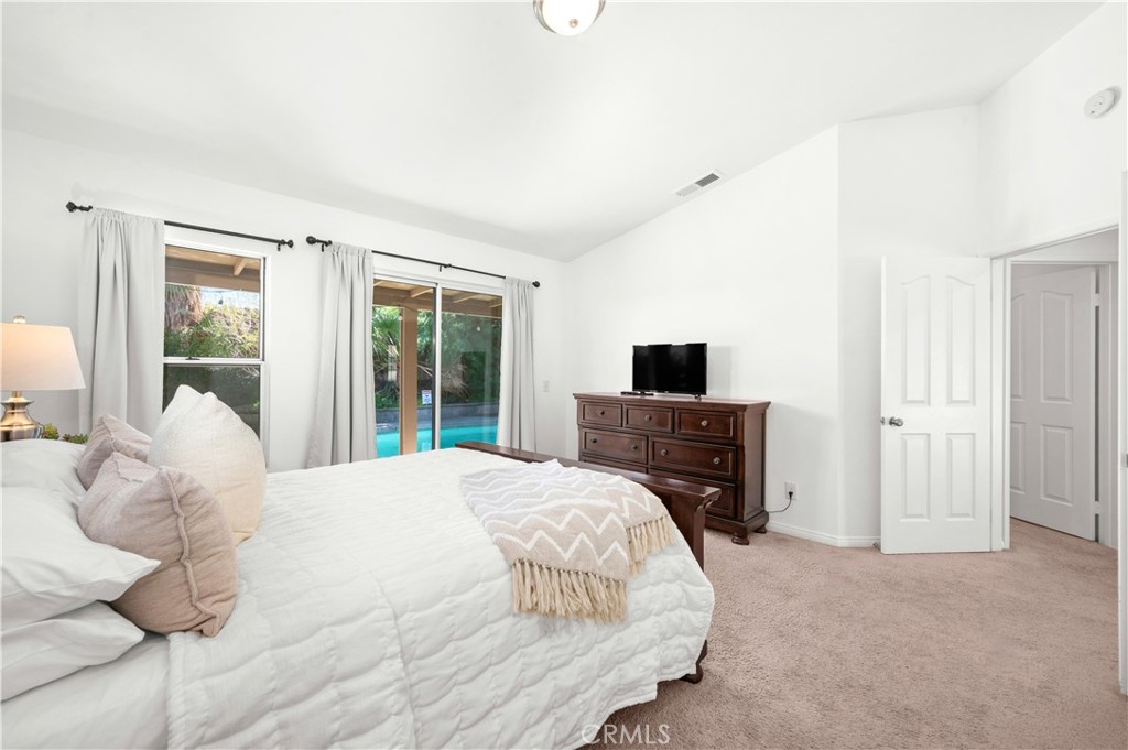 44370 Buttercup Lane