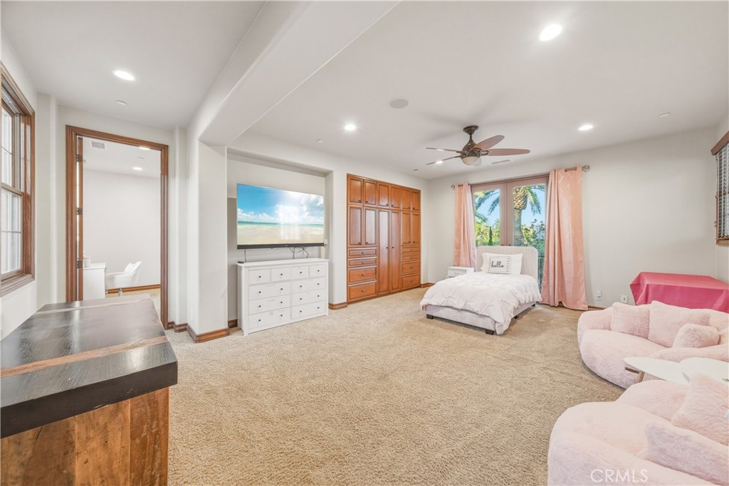 25101 Anvil Circle