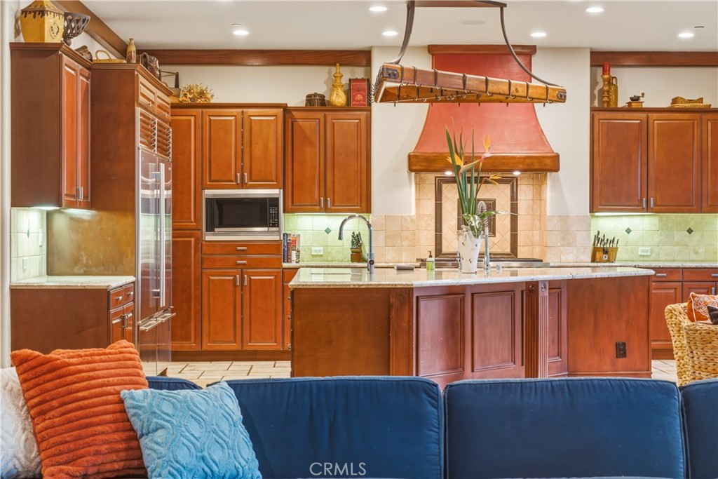 25101 Anvil Circle