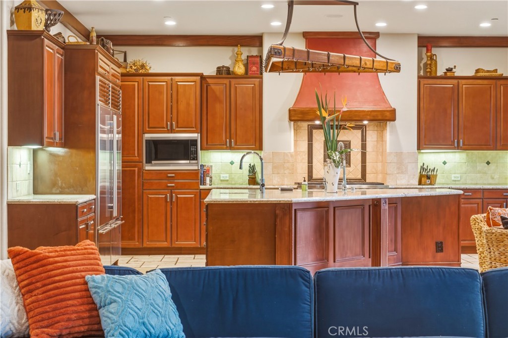 25101 Anvil Circle