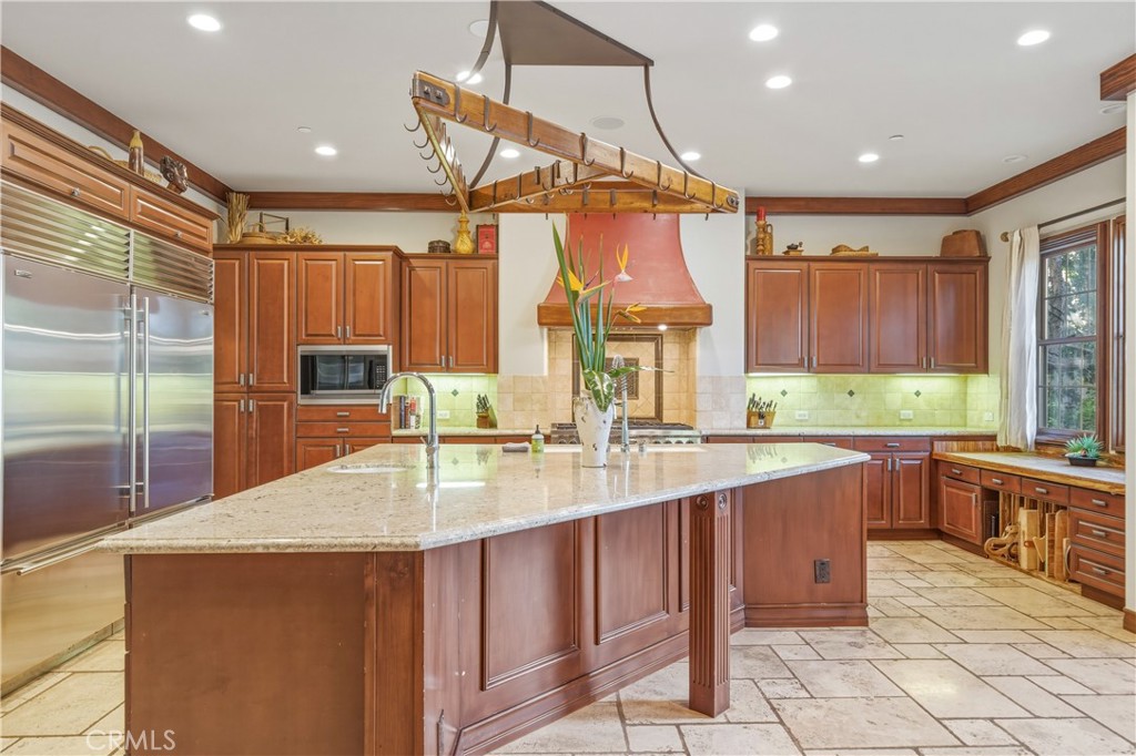 25101 Anvil Circle