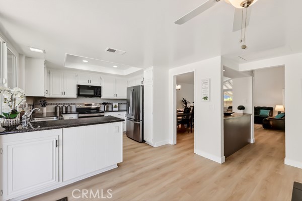 1630 1630 Salmon River