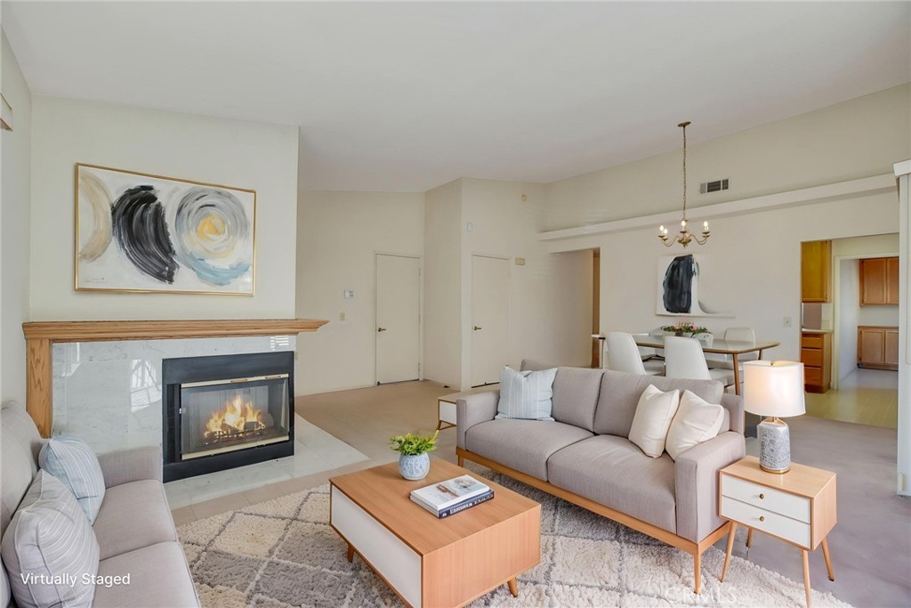 15920 Foxwood