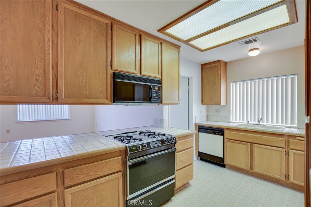 15920 Foxwood