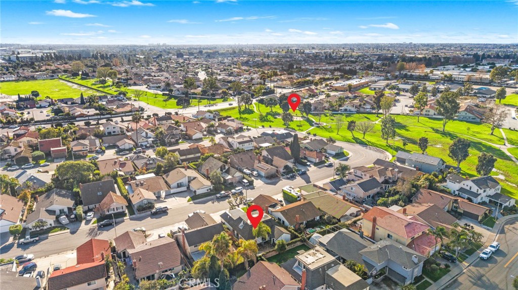 10763 El Centro Avenue