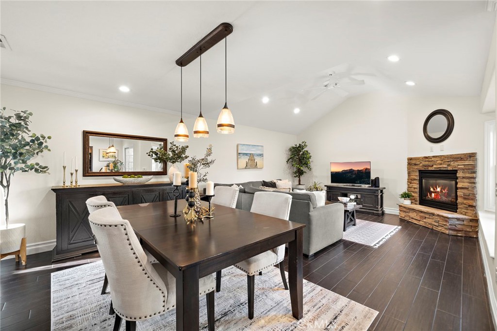 10763 El Centro Avenue