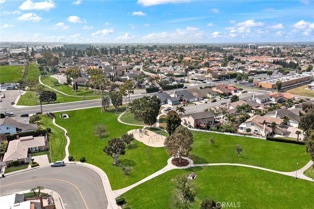 10830 La Terraza Avenue