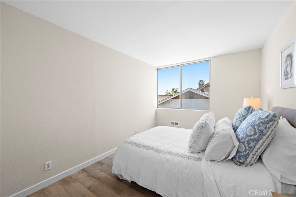 10830 La Terraza Avenue