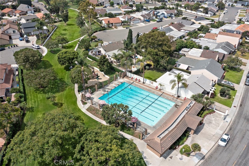 10830 La Terraza Avenue