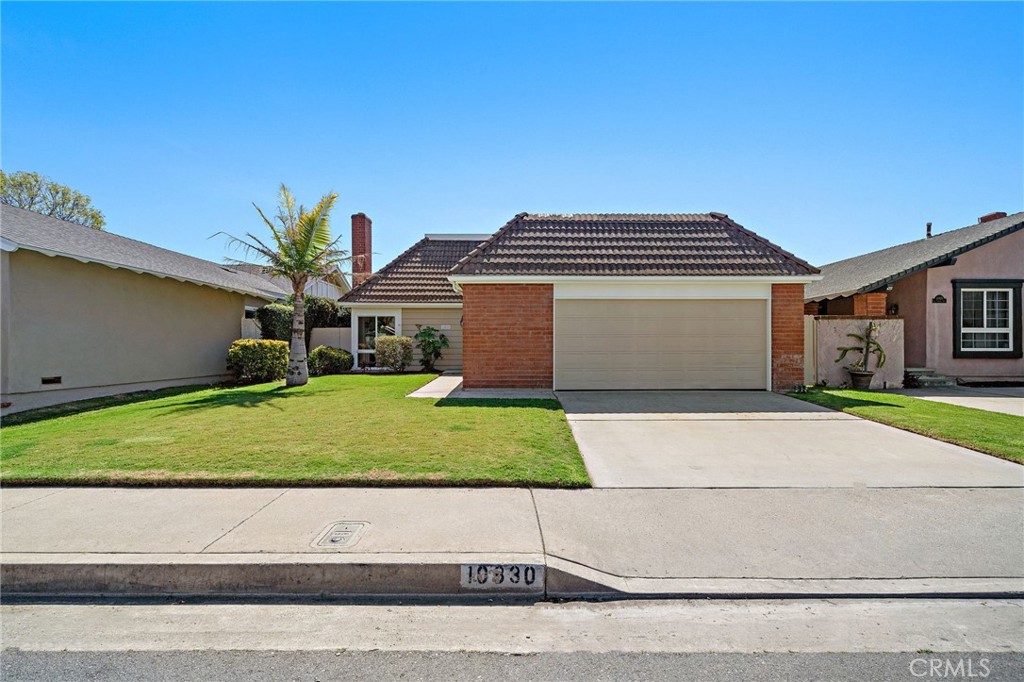 10830 La Terraza Avenue