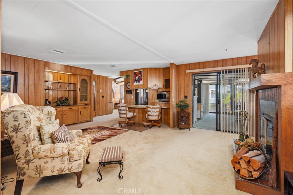 16444 Bolsa Chica 85