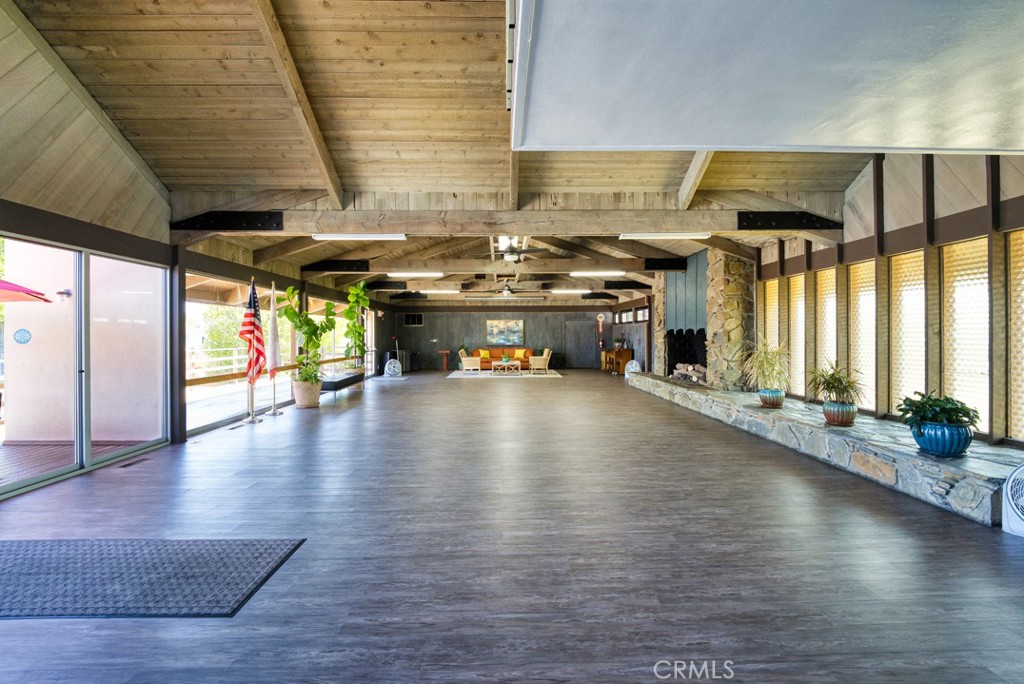 16444 Bolsa Chica 85