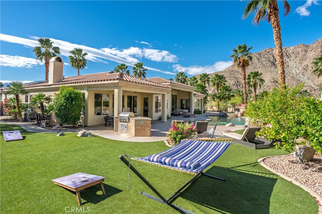 47855 White Fox Court