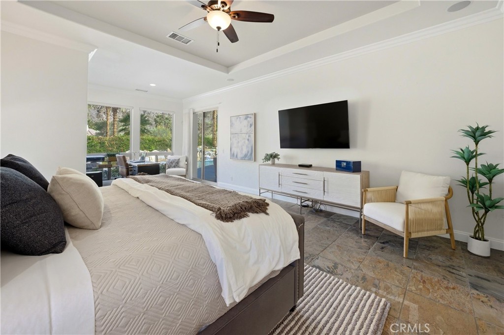 47855 White Fox Court