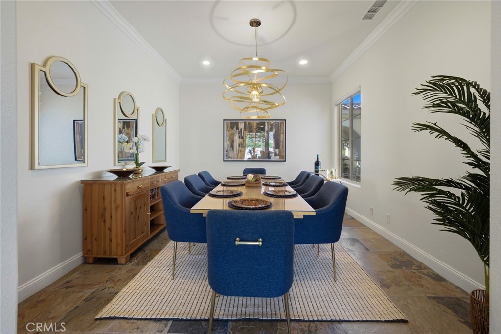 47855 White Fox Court