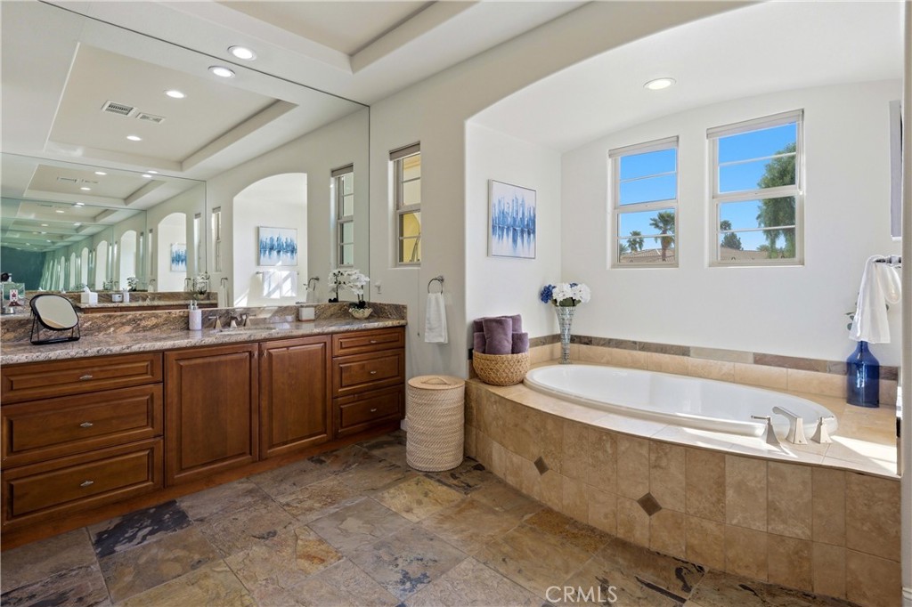 47855 White Fox Court