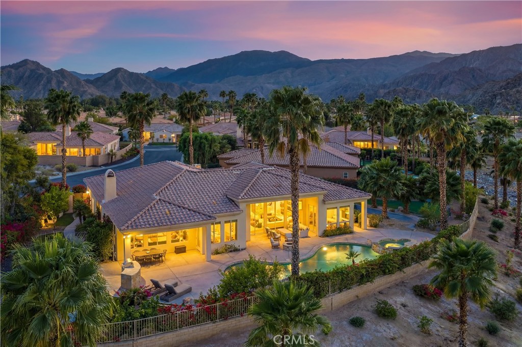 47855 White Fox Court