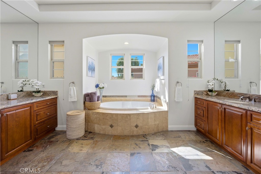 47855 White Fox Court