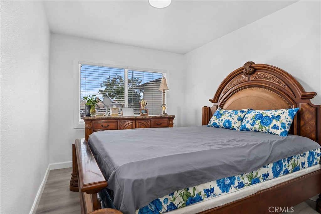 8922 Jennrich Avenue