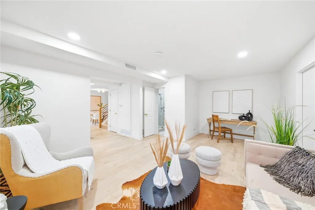 22706 Wood Lake Lane