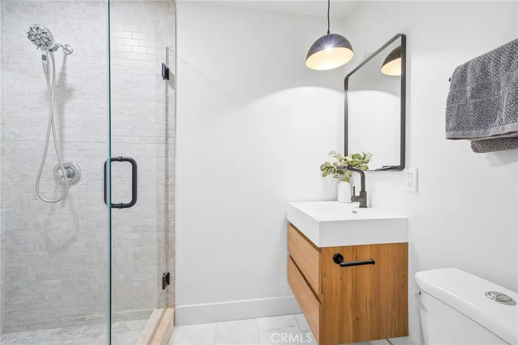 22706 Wood Lake Lane