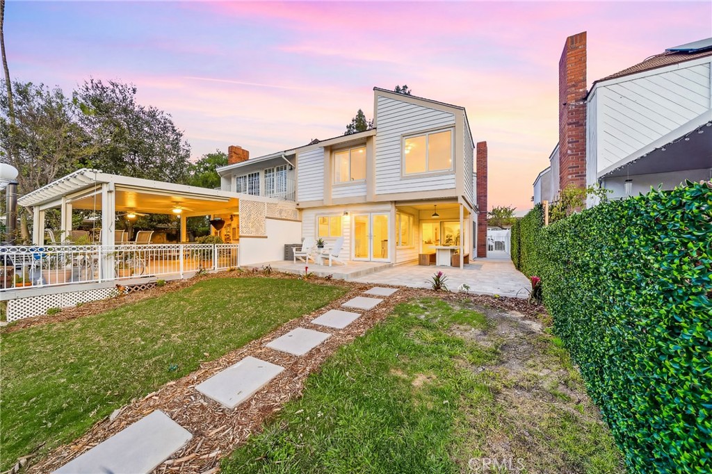 22706 Wood Lake Lane