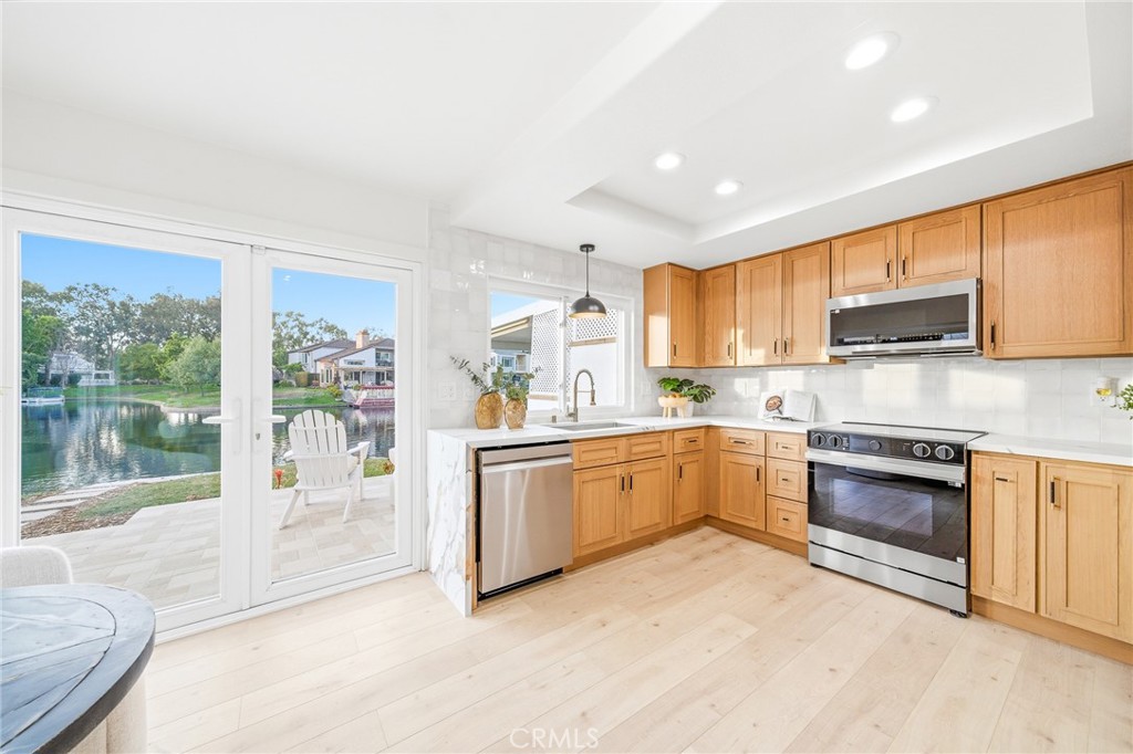 22706 Wood Lake Lane