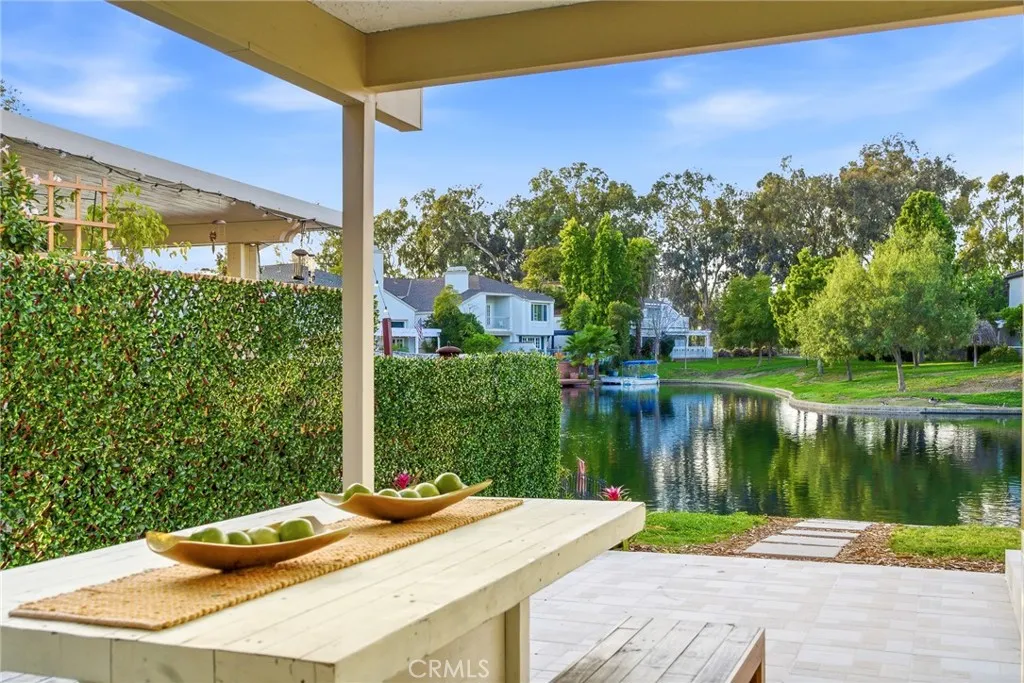 22706 Wood Lake Lane