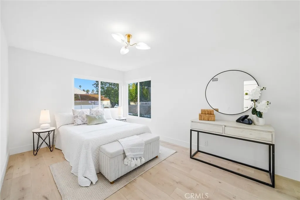 22706 Wood Lake Lane