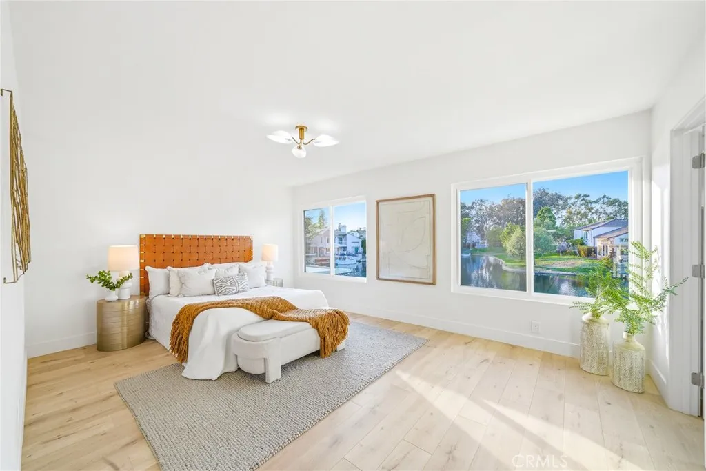 22706 Wood Lake Lane