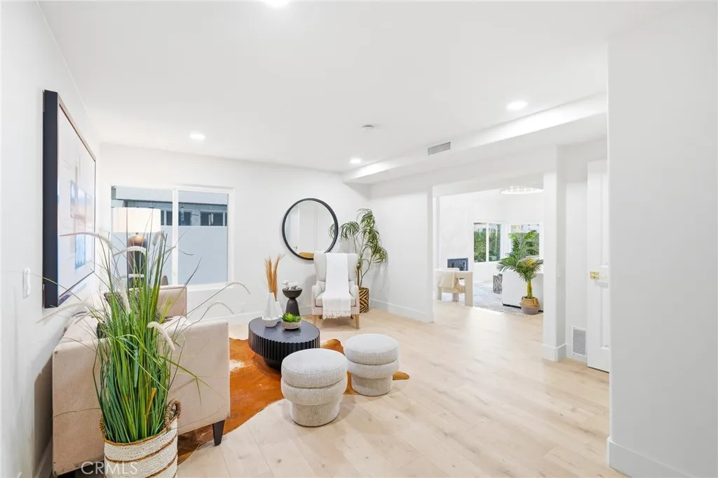 22706 Wood Lake Lane