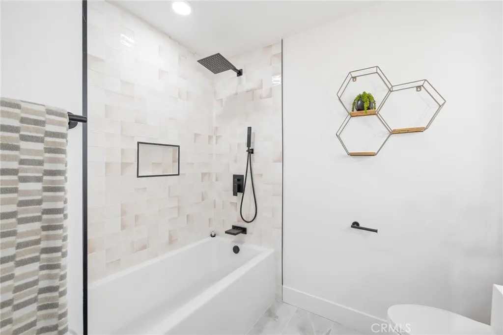 22706 Wood Lake Lane