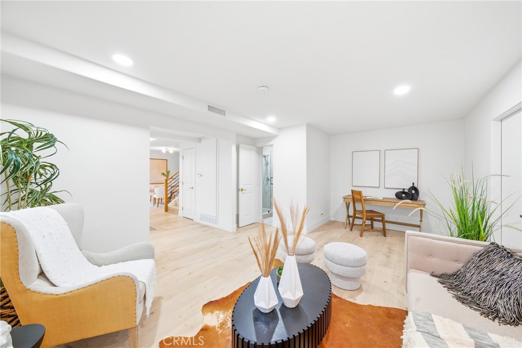 22706 Wood Lake Lane