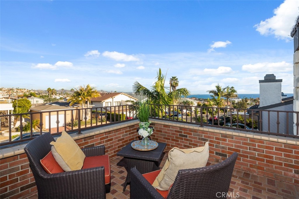 33831 El Encanto Avenue C