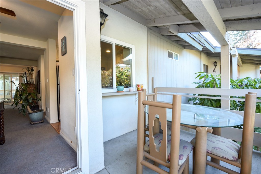 23732 Hillhurst Drive 38