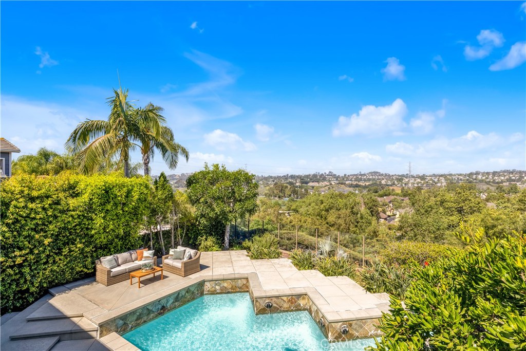 53 Flintridge