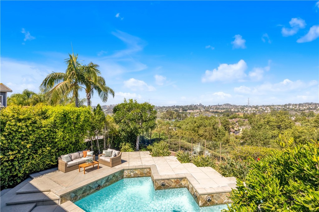 53 Flintridge